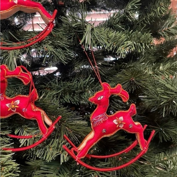 Rocking Reindeer • Vintage • Red • Christmas • Embroidery • Sequins• 7 Ornaments - Picture 12 of 14